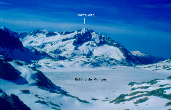 Magn&iacute;fiques vistes des del Coll de Crestada