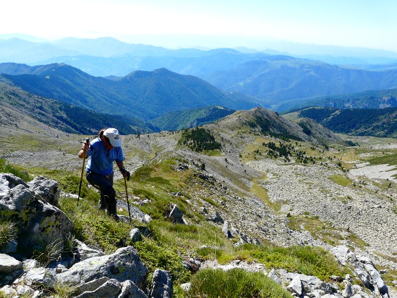 Per la carena. A la dreta, vall de Basivers